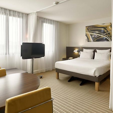 B&B Hotel Velizy Est מראה חיצוני תמונה