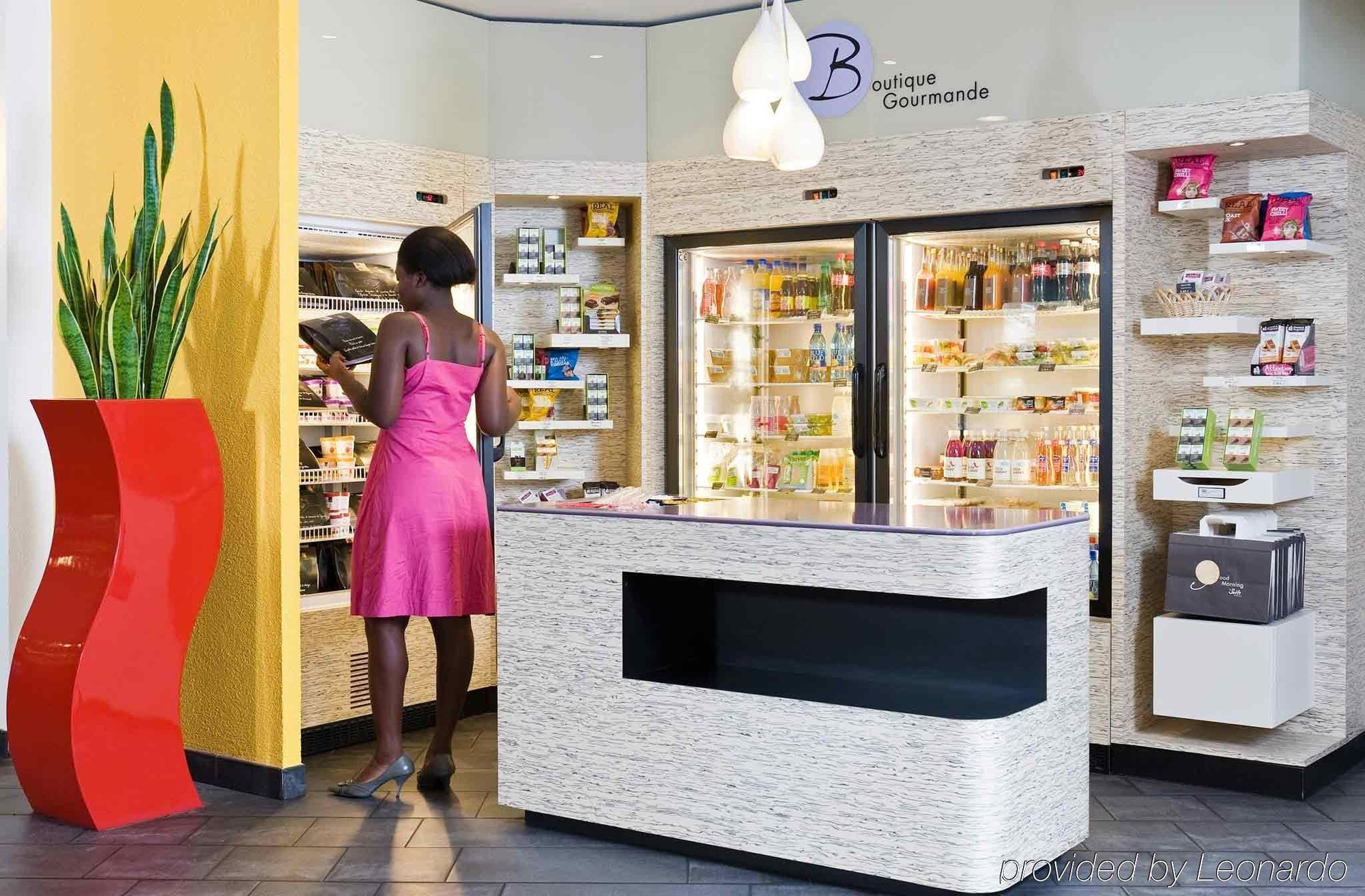 B&B Hotel Velizy Est מראה חיצוני תמונה